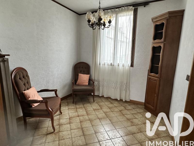 Maison - 142 m² - 6 pièces