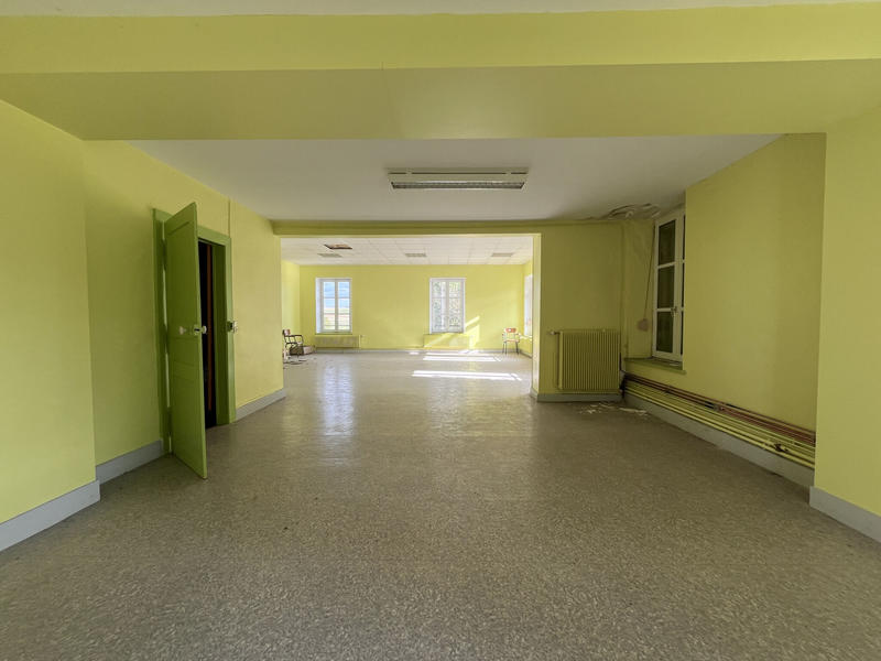 Maison - 316 m² - 6 pièces