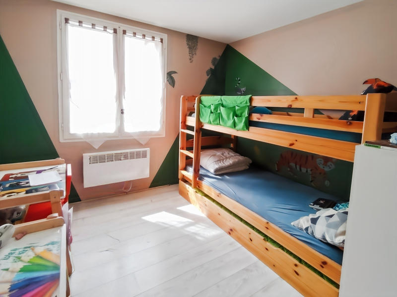 Maison - 245 m² - 9 pièces