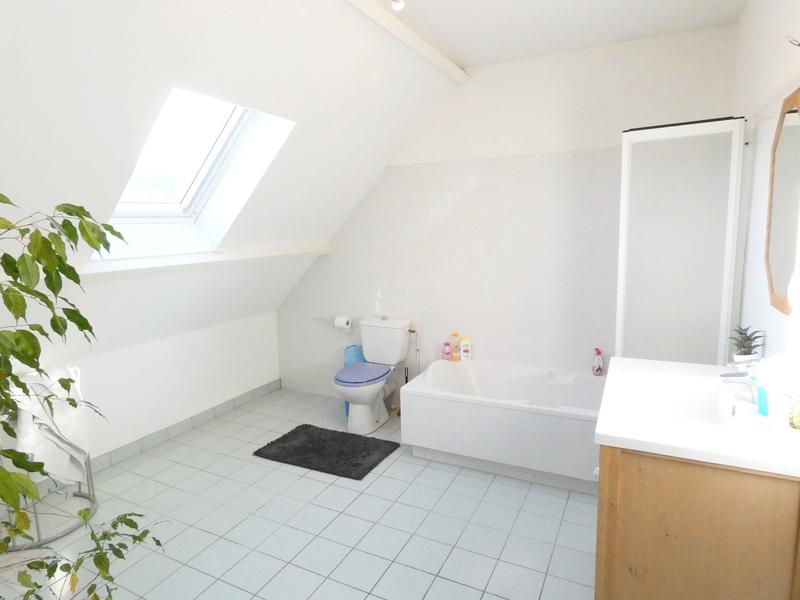 Maison - 165 m² - 7 pièces