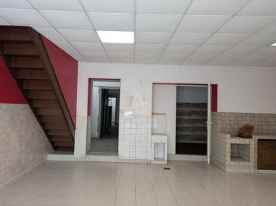 Immeuble - 200 m² - 5 pièces