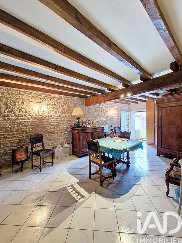 Maison - 215 m² - 7 pièces
