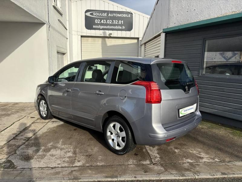 Peugeot 5008 1.6 Hdi Bva *7 places*