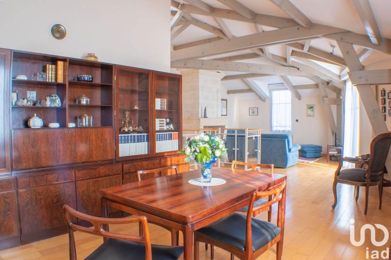 Appartement - 123 m² - 6 pièces