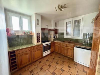 Maison ancienne - 199 m² - 7 pièces