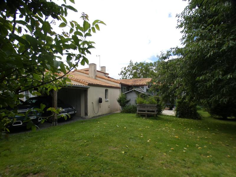 Maison - 144 m² - 7 pièces