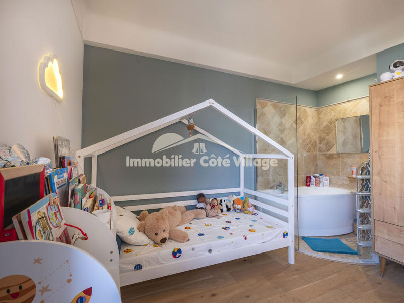 Appartement - 76 m² - 3 pièces