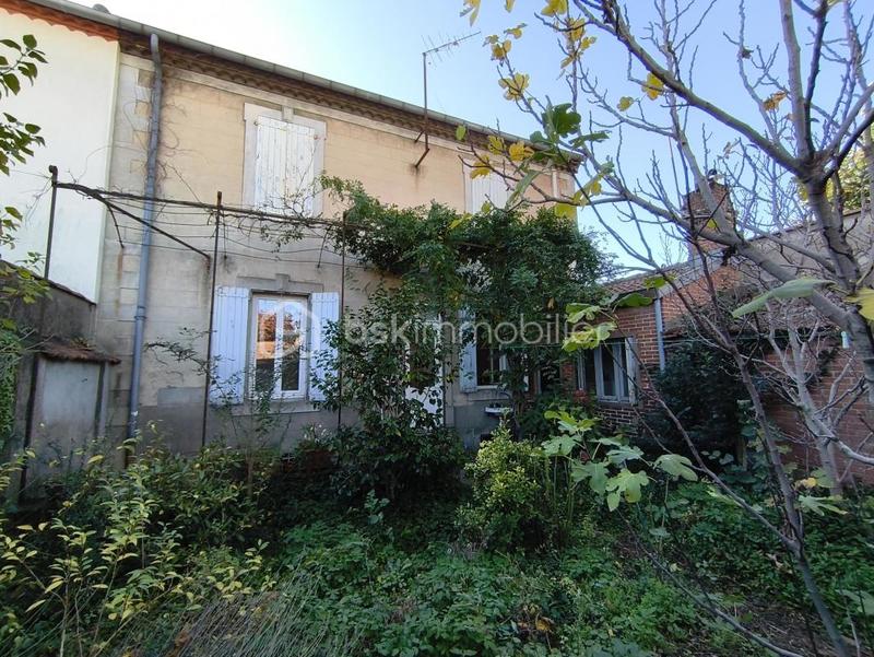 Maison de ville - 130 m² - 8 pièces