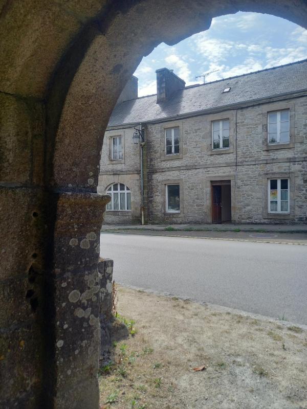 Maison ancienne - 267 m² - 9 pièces