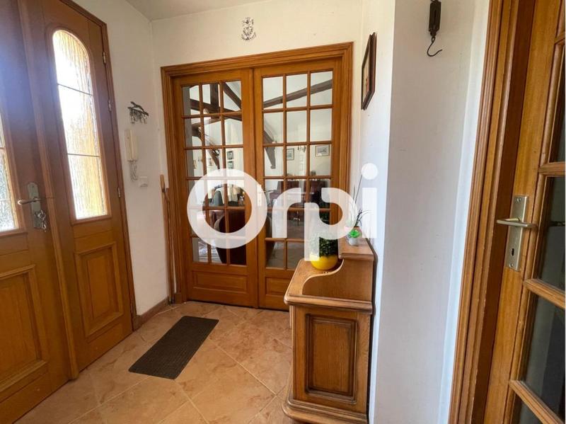 Maison - 211 m² - 6 pièces