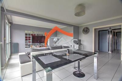 Appartement - 83 m² - 3 pièces