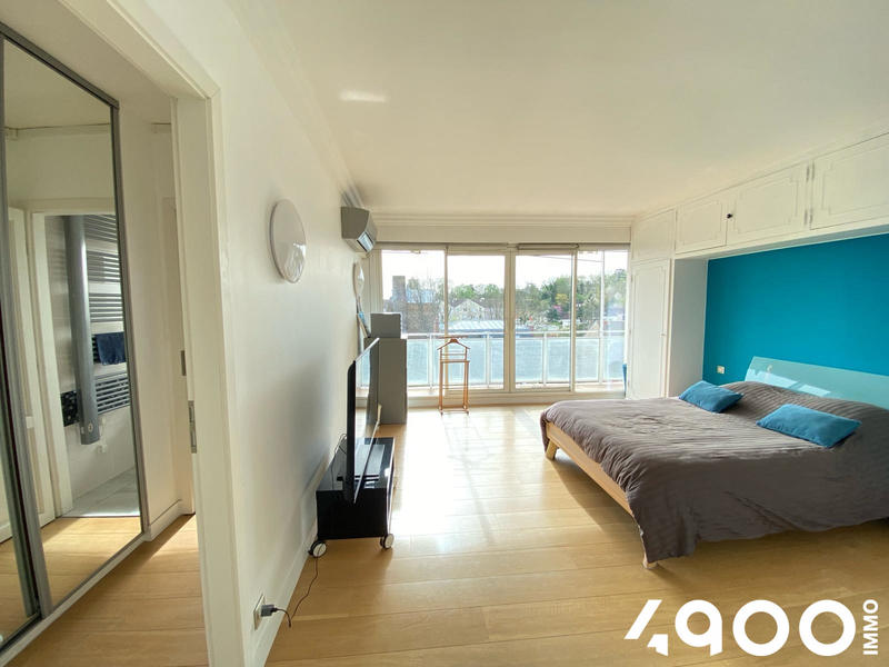 Appartement - 170 m² - 6 pièces