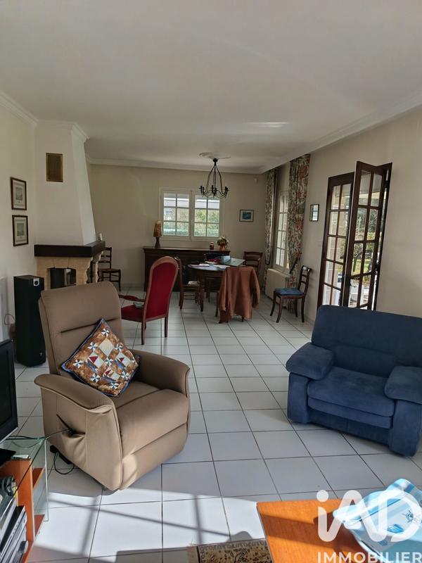 Maison - 140 m² - 9 pièces