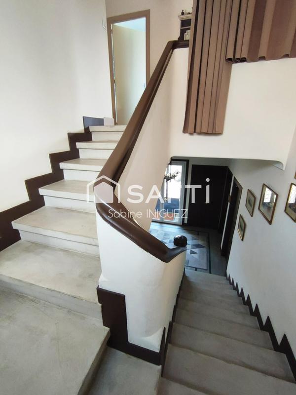 Maison - 169 m² - 7 pièces