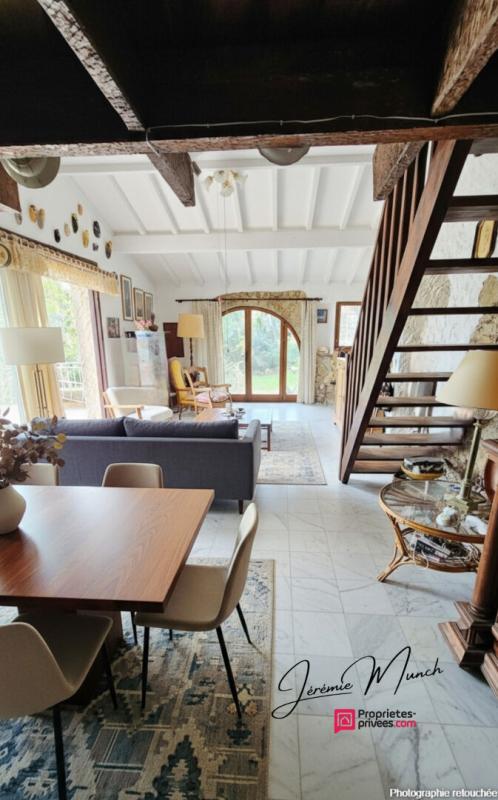 Maison - 122 m² - 5 pièces