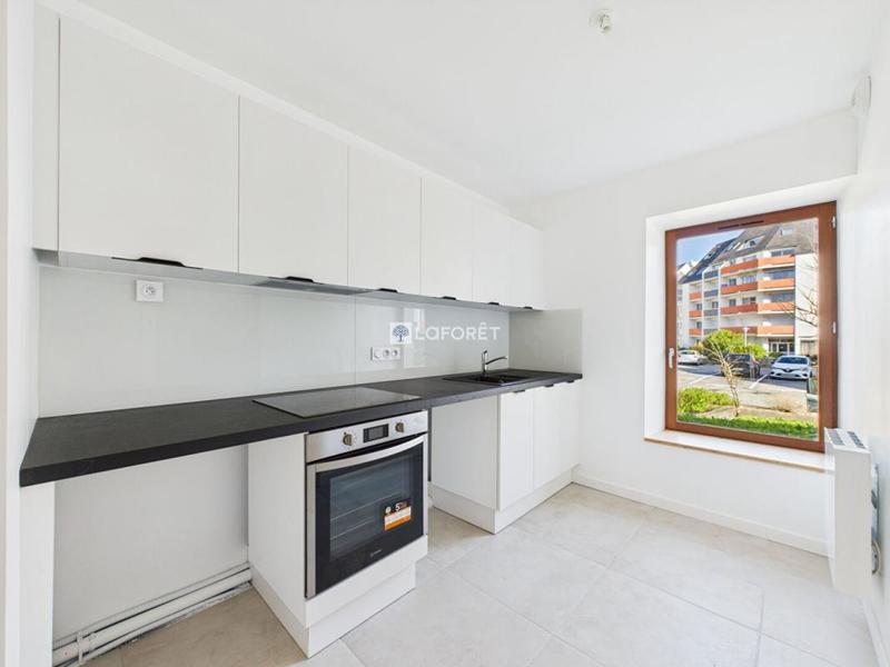 Maison - 83 m² - 4 pièces