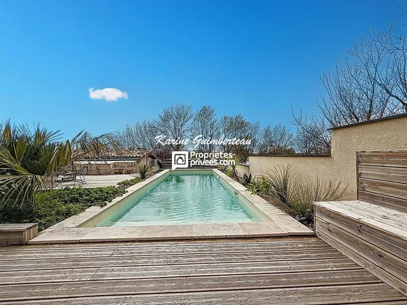 Loft - 215 m² - 6 pièces