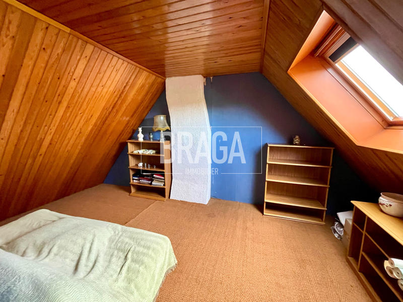 Maison - 90 m² - 5 pièces