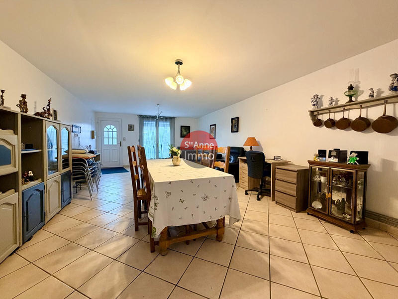 Maison - 104 m² - 4 pièces