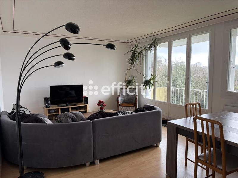 Appartement - 86 m² - 5 pièces