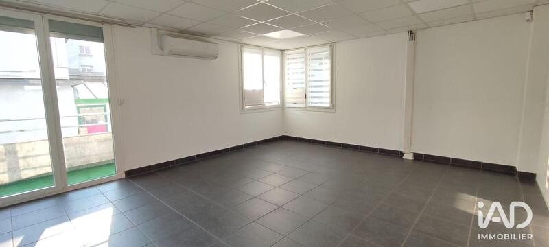 Bureau - 127 m²