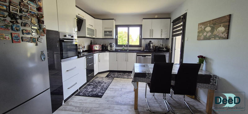 Maison - 126 m² - 6 pièces