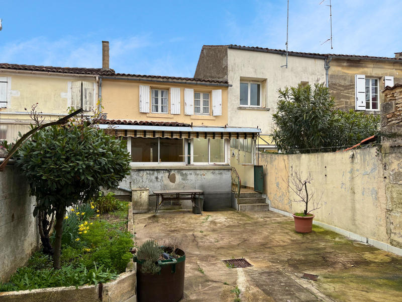 Maison - 61 m² - 5 pièces