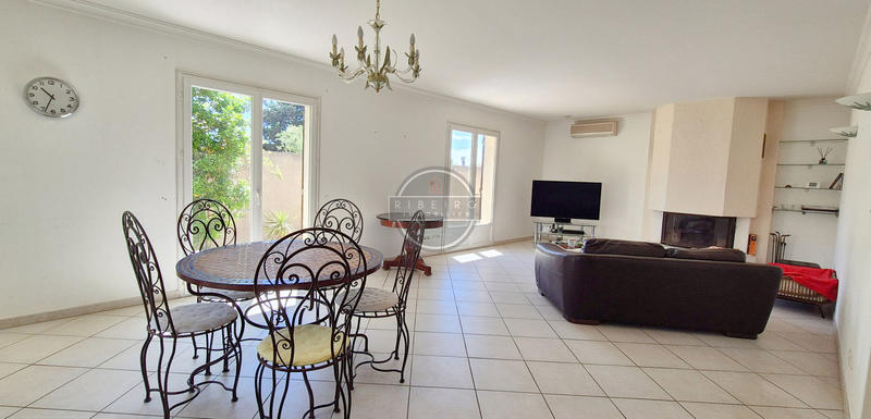 Villa - 141 m² - 5 pièces