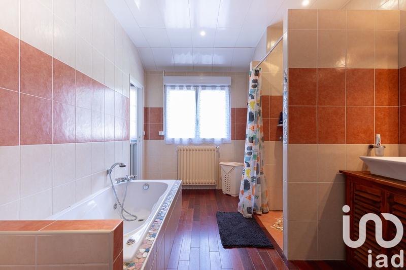 Maison - 134 m² - 5 pièces