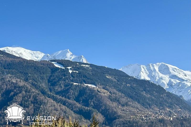 Maison traditionnelle - 150 m² - 6 pièces