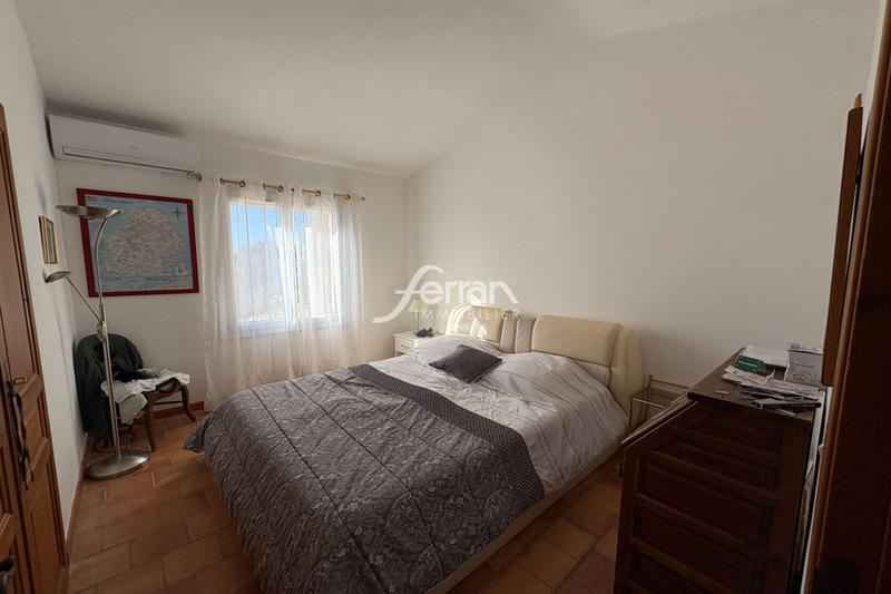 Maison - 201 m² - 5 pièces