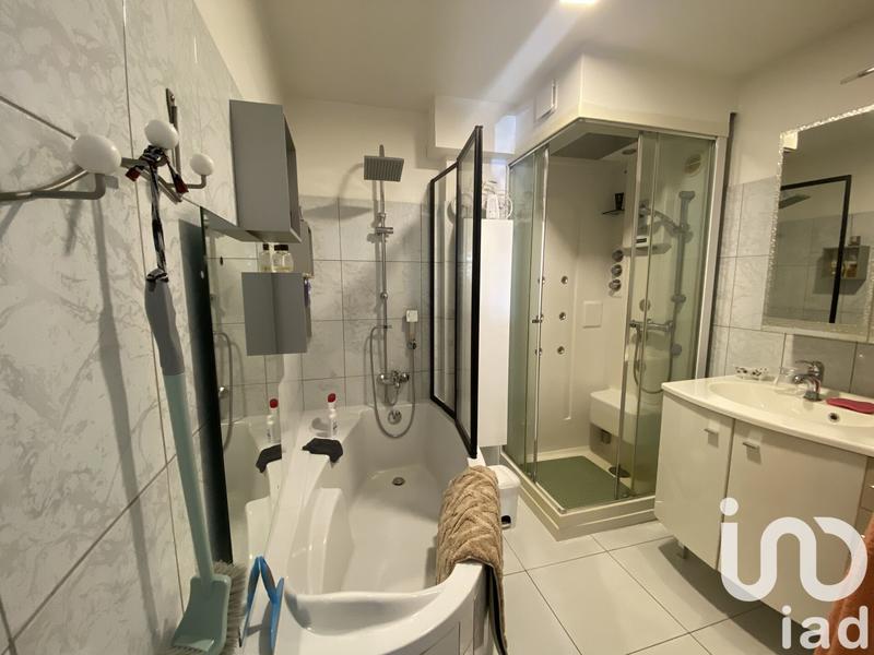 Maison - 283 m² - 7 pièces