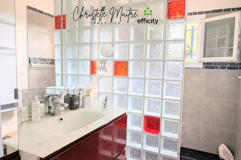 Maison - 86 m² - 4 pièces