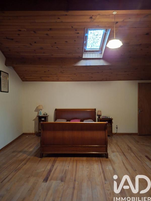 Maison de village - 232 m² - 7 pièces