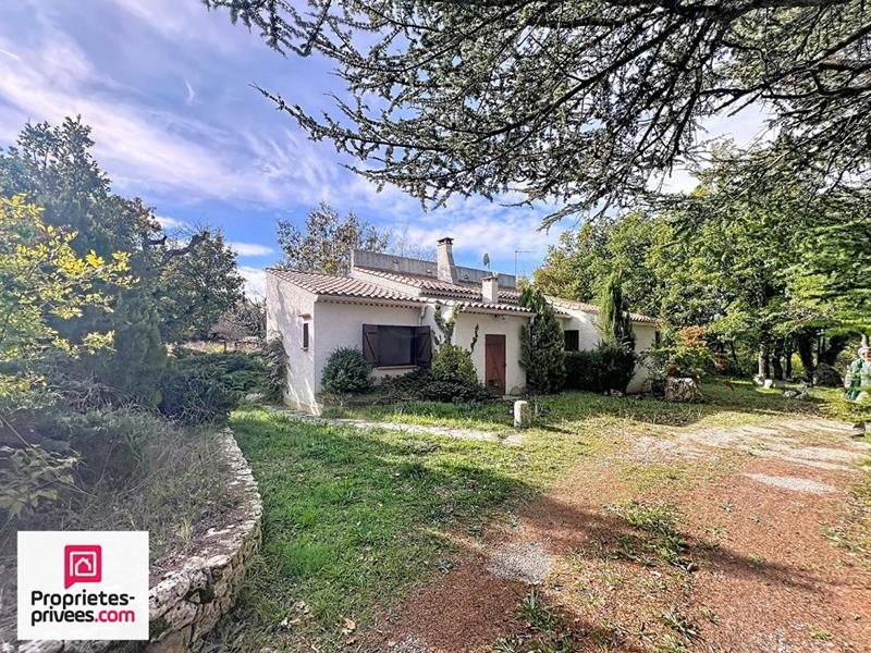 Maison - 210 m² - 7 pièces