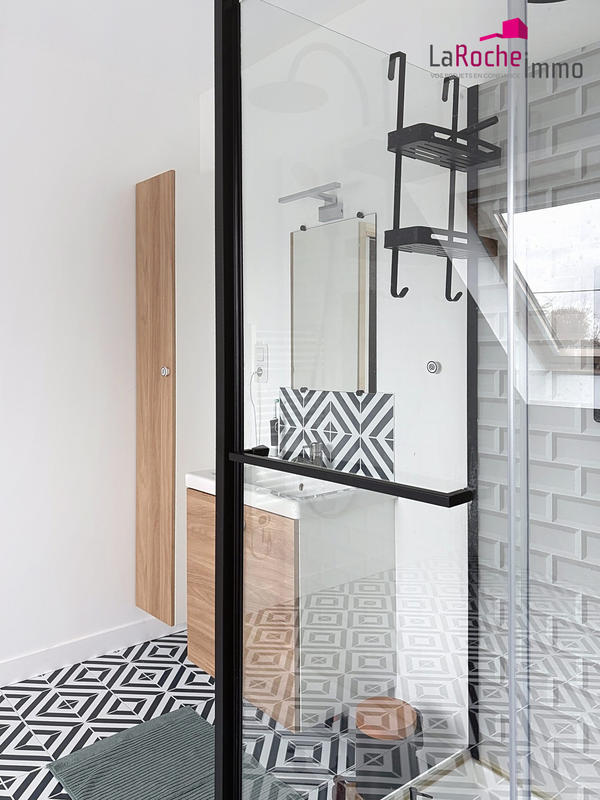 Maison - 159 m² - 6 pièces