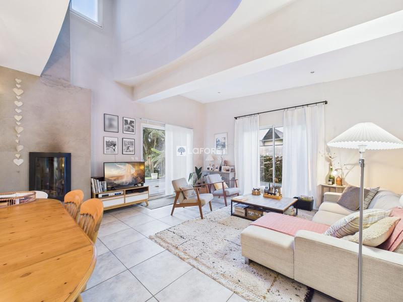 Maison contemporaine - 133 m² - 5 pièces