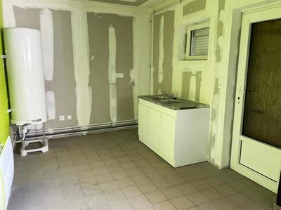 Pavillon - 80 m² - 4 pièces