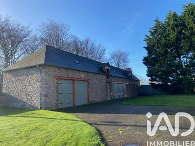 Maison - 286 m² - 13 pièces