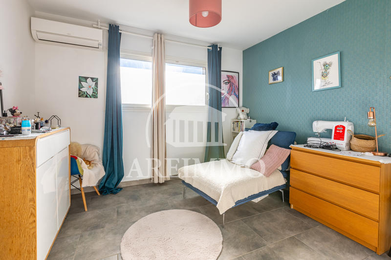 Maison - 111 m² - 4 pièces