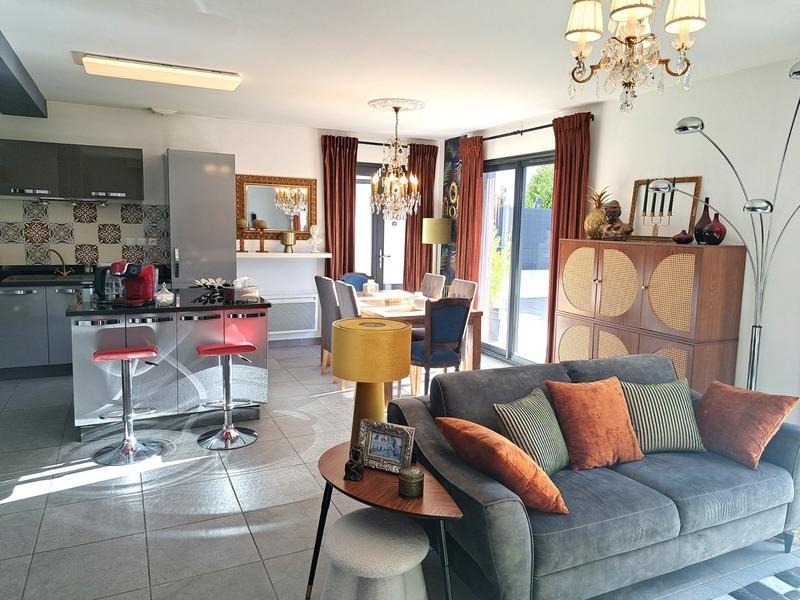 Maison - 119 m² - 5 pièces