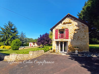 Maison - 199 m² - 9 pièces