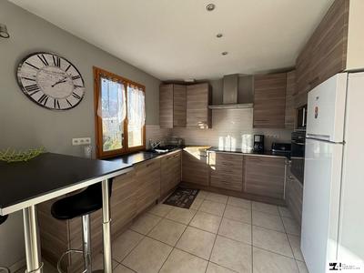 Maison - 81 m² - 4 pièces