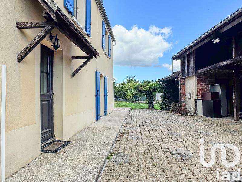 Maison - 206 m² - 8 pièces