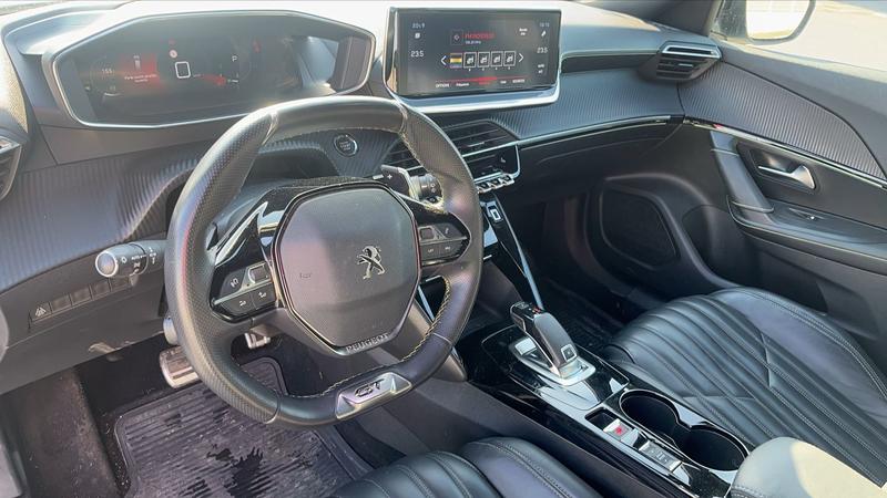 Peugeot 2008 1.5 BlueHDi 130 Eat8 Gt Line