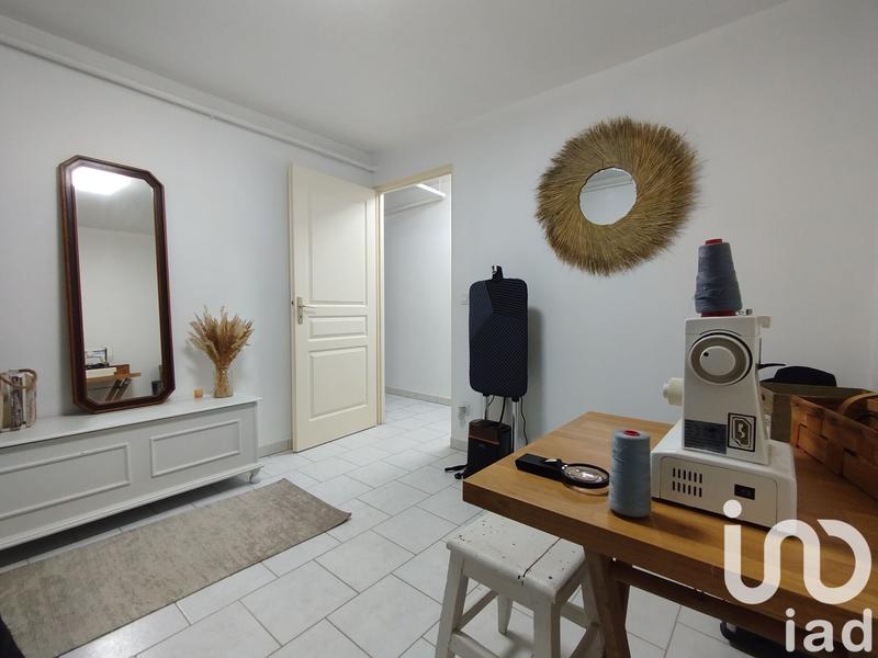 Maison - 213 m² - 9 pièces