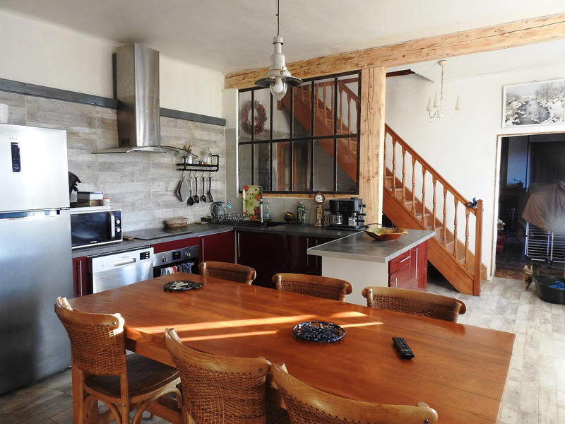 Mas - 400 m² - 20 pièces