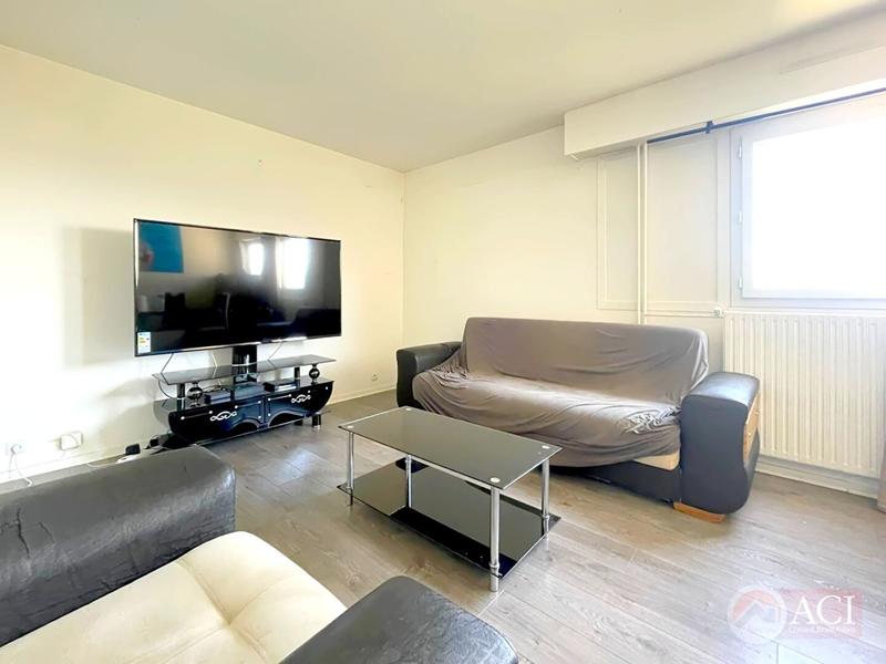 Appartement - 77 m² - 4 pièces