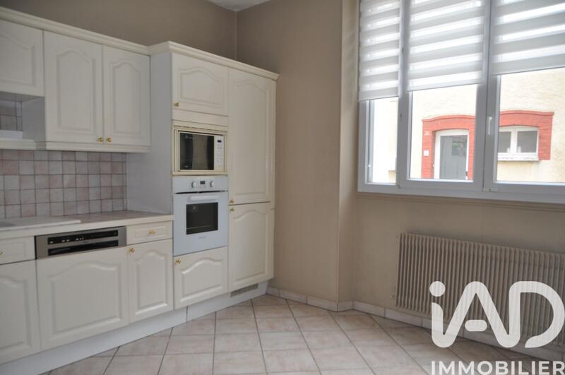 Maison - 180 m² - 7 pièces