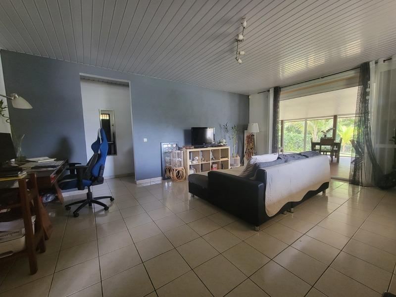 Maison - 180 m² - 4 pièces